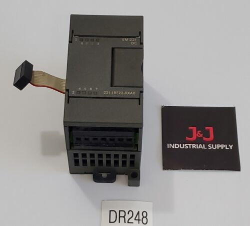 *PREOWNED* Siemens 6ES7 221-1BF22-0XA0 Relay Input Module EM 221 DC + Warranty! Main Image