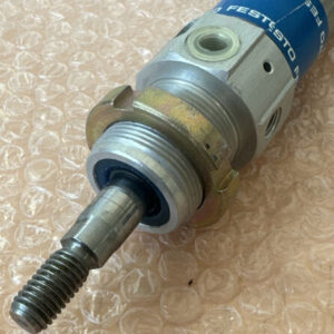 NEW NO BOX- Festo DSW-32-100-PPV-B 161445 Pneumatic Cylinder 10Bar/145PSI - Image 4