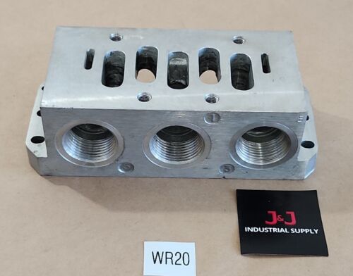 *NEW SURPLUS* Bosch Rexroth P68420 Valve Subbase Manifold 5-Port + Warranty! Main Image