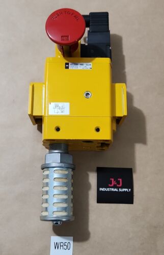 *PREOWNED* SMC AVL5000-N06-5DZM Soft Start w/ Lockout & SMC AN500-N06 + Warranty Main Image