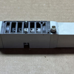 PREOWNED- Numatics 122BA4Z1MN00061 / 122BA400M000061 Solenoid Valve 24VDC 2.5W - Image 4
