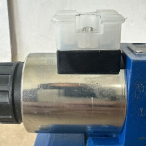 NEW- Rexroth 4WE6J62/EG24N9K4/B10 4WEH10Q14-47/6EG24N9EK4/B10 Hyd. Directional V - Image 4