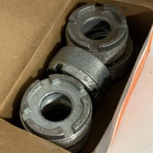 Thomas & Betts 2" Male to 1” Female Threaded Reducer No. 613 (25 Qty.) - Image 2