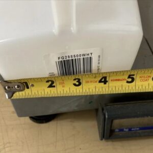 (6) New Rubbermaid Commercial Bouncer Bar/Utility Scoop 64oz White 2885 - Image 6