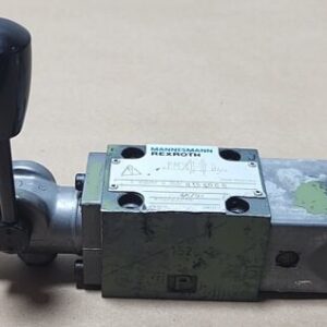 *PREOWNED* Rexroth 4WMM6J53/B15SOCG Manual Directional Spool Valve + Warranty! - Image 3