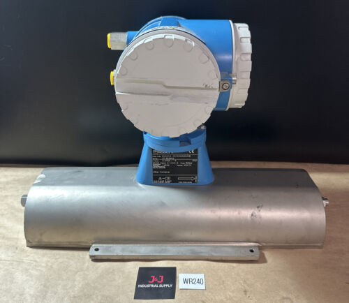 PREOWNED- Endress Hauser Promass A 60AS04-SVW00A20A1B Mass Flowmeter 85-250VAC Main Image