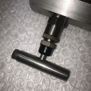 **AGCO Brass Needle Valve 6000 PSI 100 °F# - Image 4