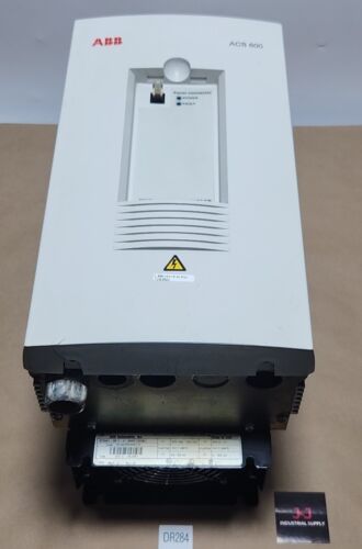 *PREOWNED* ABB ACS601-0011-4-000B1200801 ACS 600 Drive 3~Ph 380-500V + Warranty! Main Image