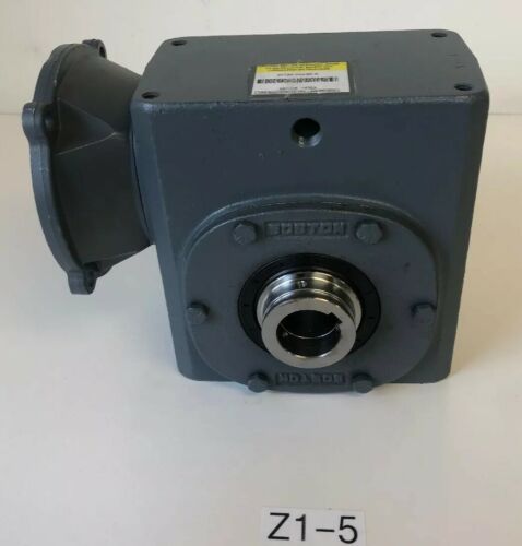 New Boston Gear F726-40N-B5-G Series Worm Gear Speed Reducer 30:1 ~Warranty~ Main Image