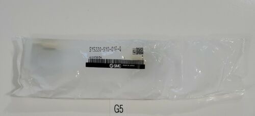 *NEW* SMC SY5220-5Y0-01F-Q Pneumatic Solenoid Valve ESY5D34 + Warranty! Main Image