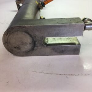 SAVAIR C-R-510-6N-R6 PNEUMATIC CYLINDER WITH MOUNTED HOLDER USED* - Image 5