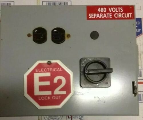 Used Daykin Transformer With Receptacle Model ML2F1-01 A622 Main Image