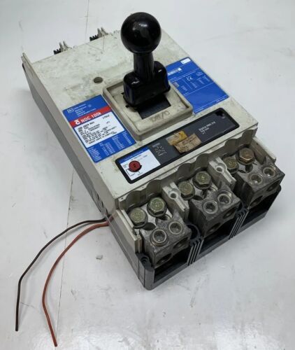 Cutler Hammer NDC312T33W 1200A 3P 600VAC Westinghouse Series C Circuit Breaker Main Image