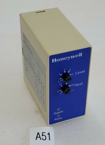 *NEW* Honeywell RV12-1-1-120 Relay 1 Pole 8A/250Vac 120Vac 50/60Hz + Warranty! Main Image