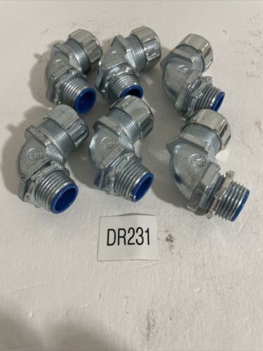 (6)T&B Thomas & Betts Short Elbow 90° 1/2" Malleable Iron Raintight Main Image