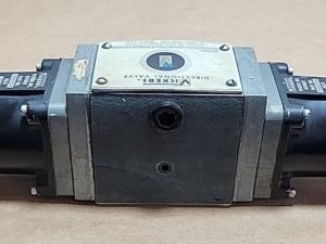 *PREOWNED* Vickers DG4S4-010C-H-230AC-6050 Double Solenoid Valve 230V + Warranty - Image 5