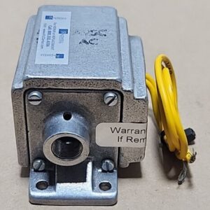 *NEW SURPLUS* Clippard MOD-AVSC-115 Solenoid Beam Shutter + Warranty! - Image 3