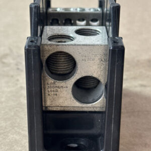 PREOWNED GOOD CONDITION- Buss Bussmann 16377-1 Power Distribution 570A - 600V - Image 3