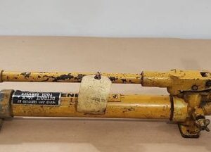 *PREOWNED* Enerpac PH-39 Hydraulic Hand Pump 10,000Psi [PUMPS SLOW] + Warranty! - Image 6