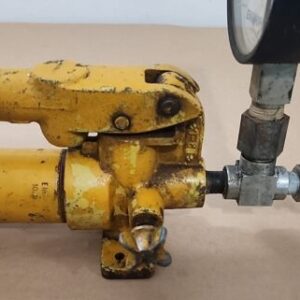 *PREOWNED* Enerpac PH-39 Hydraulic Hand Pump 10,000Psi [PUMPS SLOW] + Warranty! - Image 8