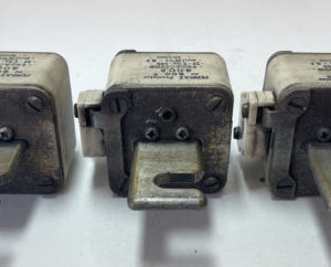 (3) FERRAZ SHAWMUT Protistor Fuse ~600V 400A | 6BdokC3URG | 32ESp400 | Warranty! - Image 3