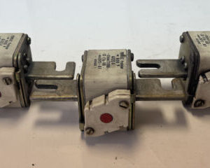 (3) FERRAZ SHAWMUT Protistor Fuse ~600V 400A | 6BdokC3URG | 32ESp400 | Warranty! - Image 4