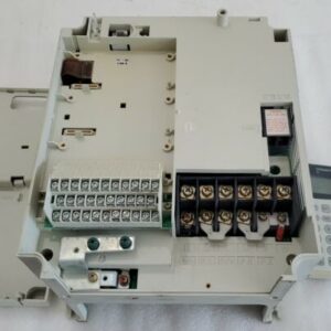*PARTS/REPAIR* Mitsubishi FR-A520-5.5K-NA A500vInverter In: 35.5A 3Ph Out: 10Hp - Image 5