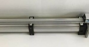TRD Bimba Hydraulic Cylinder CYL-A-008229 2.5X20 250 PSI W/Balluff Micropulse - Image 1