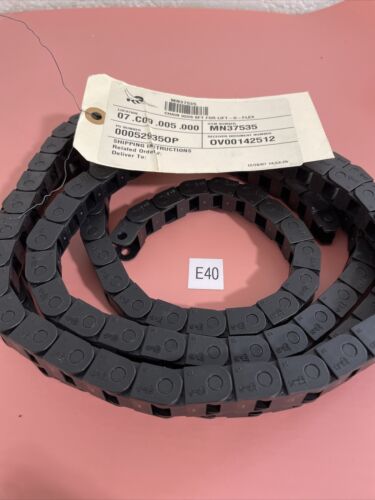Igus 06.10.038 chain Black 6ft. For Lift-O-Flex Fast Shipping From USA 🇺🇸 Main Image