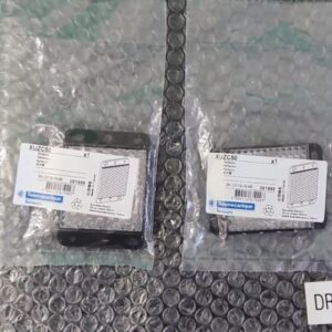 ποΈ *LOT OF 2* TELEMECANIQUE XUZC50 Reflector 061999 *WARRANTY+ πΊπΈ SHIPPED* - Image 1