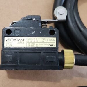 *PREOWNED* [4] Yamatake SL1-PK Linear Limit Switches 125Vac 30Vdc + Warranty! - Image 4