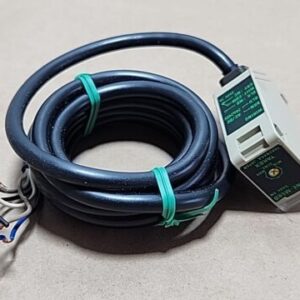 *NEW SURPLUS* Takex NEM5RD Photoelectric Sensor 24-240Vac/Dc FA12XB + Warranty! - Image 2