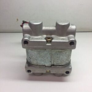 Skinner Parker 4 Way Solenoid Valve V935LX15C *Fast Shipping* Warranty! - Image 4