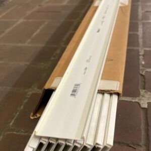 *New* Panduit C2WH6 Wire Duct Cover Flush White 2.25Wx0.25Dx72L (Qty Of 19) - Image 3