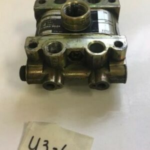 Honeywell Skinner 4way Valve V935LB2050A Fast Shipping! Warranty!! - Image 1