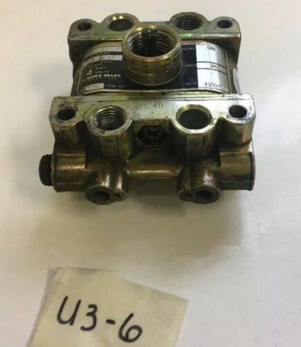 Honeywell Skinner 4way Valve V935LB2050A Fast Shipping! Warranty!! Main Image