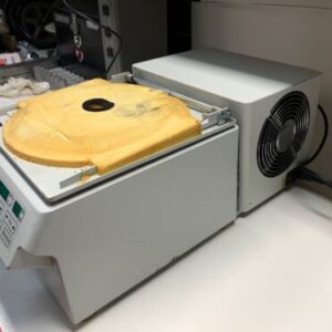 Eppendorf 5417R Vacufuge Concentrator Centrifuge Vacuum Pump 115V - Image 3