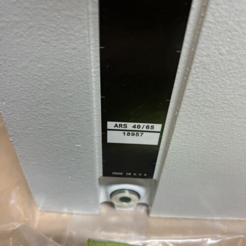 NEW - Allen-Bradley 872C-M15NP30-E2 Inductive Proximity Sensor 10-30VDC, 200mA Main Image