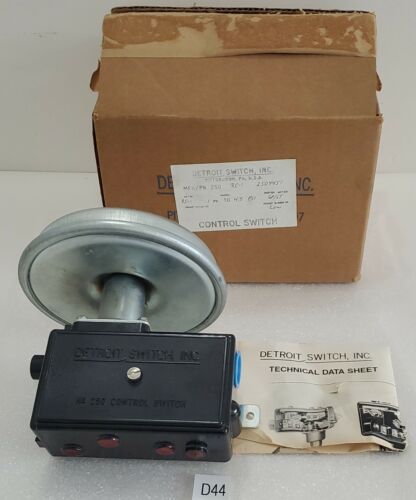*NEW* Detroit Switch 2504451 Type 250 RG1 Control Switch & 222491 2 + Warranty! Main Image