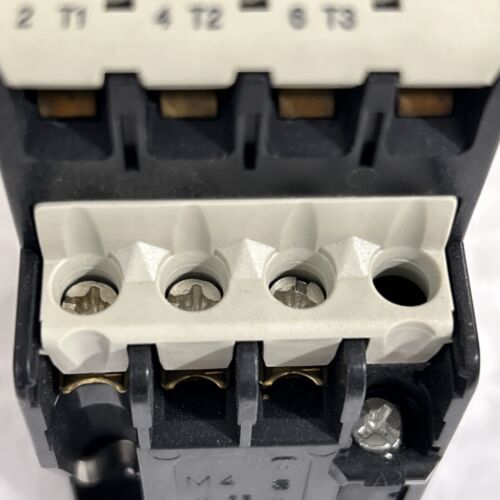 JE Solenoid Valve 208-240 Volts 50-60 Cycles 14 Watts Fast Shipping! Main Image