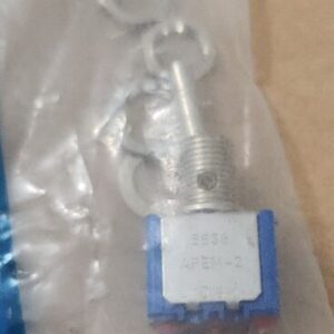 *NEW* Miller 011770 Toggle Switch Spdt 6A 125Vac On-None-On Solder Term Warranty - Image 5