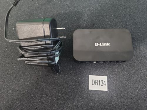 *PREOWNED* D-Link DUB-H7 BUBH7LB 7 port USB 2.0 Hub ||⚡️🇺🇸 SHIP Main Image