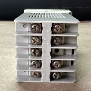 PREOWNED- Omron E5CSV-R1T Temperature Controller E5CS-R1KJX-F 250VAC 3A WARRANTY - Image 5