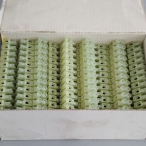 *NEW* BOX OF 50 BM M092 Nylon Terminal Blocks 18-16Awg 150/300V 20-16Awg 600V - Image 7