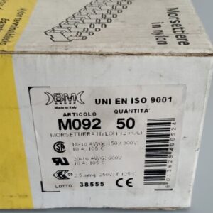 *NEW* BOX OF 50 BM M092 Nylon Terminal Blocks 18-16Awg 150/300V 20-16Awg 600V - Image 8