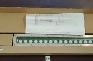 *NEW IN BOX* BANNER ENGINEERING LEDILA435AP6-XQ 17139 LASER LIGHT + WARRANTY! - Image 1