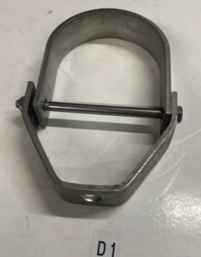 B-Line 3” Nominal Size Stainless Steel Clevis Pipe Hanger B3105-3SS4 Main Image