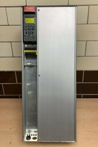 Danfoss VLT6052 HVAC Drive GT4CN1STR0DLF00A00C0 37kW/50Hp 380/460V *Warranty* Main Image