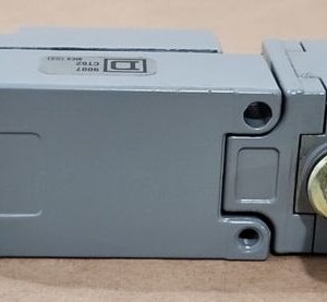 *PREOWNED* Square D 9007C66A2 Series A Limit Switch Type A600 R300 + Warranty! - Image 5
