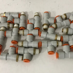 *NEW OPEN BOX* Lot of 20 SMC KQ2Y11-36S Pneumatic Male Tee Fittings 3/8" Tubing - Image 3